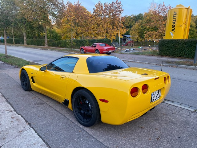 2001 Z063