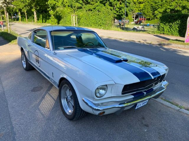66er Ford Mustang12