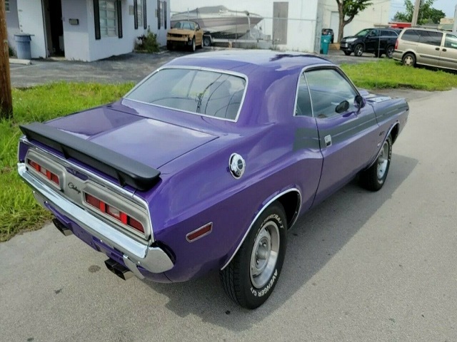 dodge challenger3