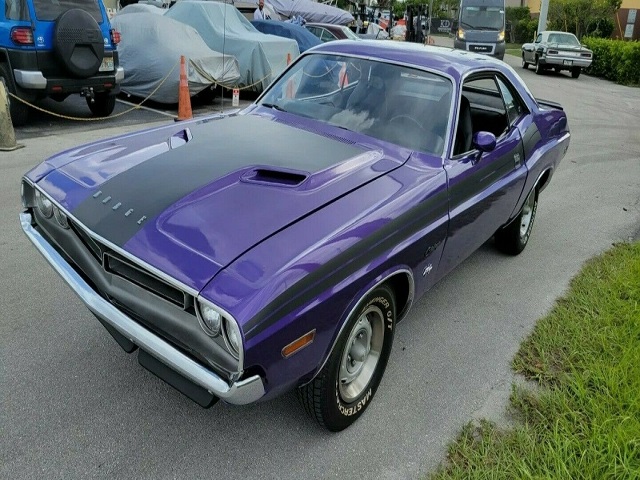 dodge challenger4